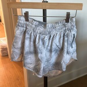 Lululemon grey and white shorts